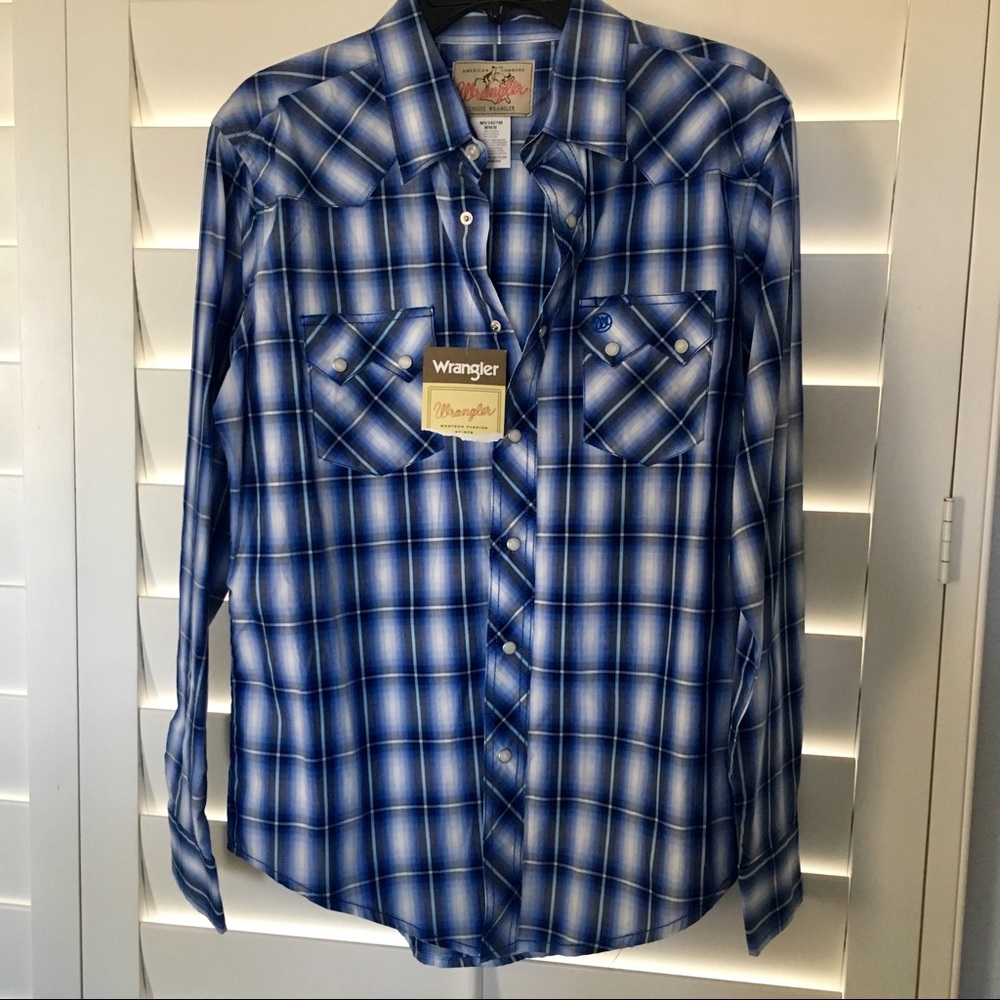 Blue Plaid Wrangler Button Up Shirt - Med - NWT
